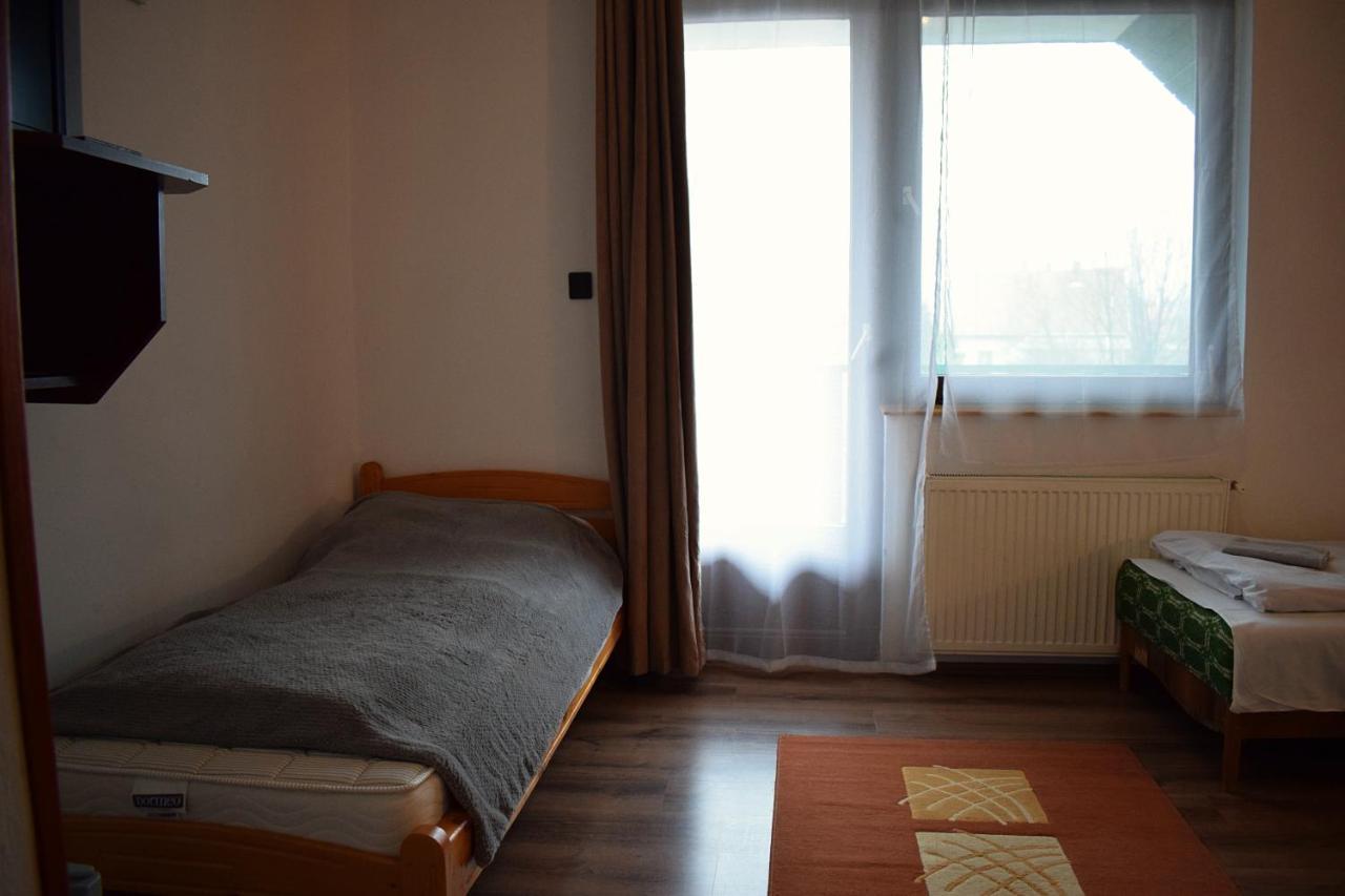 Ket Diofa Vendeghaz Hotel Felsőtárkány Eksteriør billede